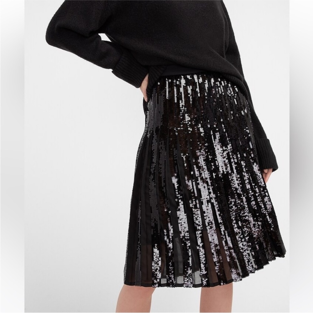 Express Black Striped Sparkly Sequin High Waisted Chic Women’s Midi Skirt NWT M